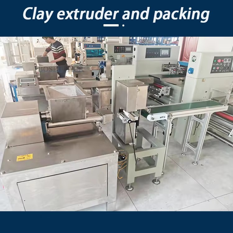 Automatic-fish-bait-nutrition-packaging-machine-fish-meal-food-fish-feed-extruder-machine-and-packing-machine-6